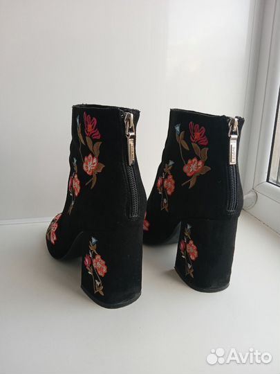 Туфли ботильоны