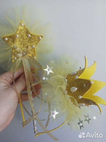 Корона и волшебная палочка. Корона снежинка