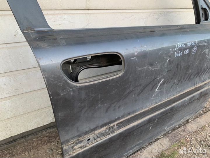 Дверь передняя правая Volvo S80 1