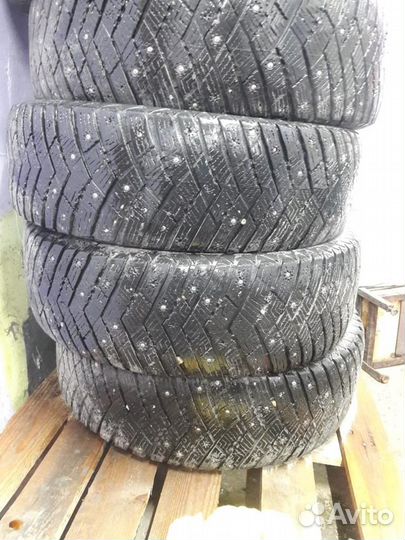 Goodyear Altimax Nordic 225/65 R17
