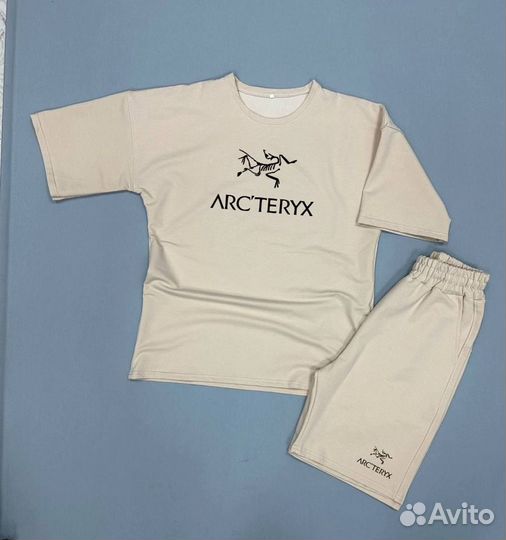 Спортивный костюм Arcteryx