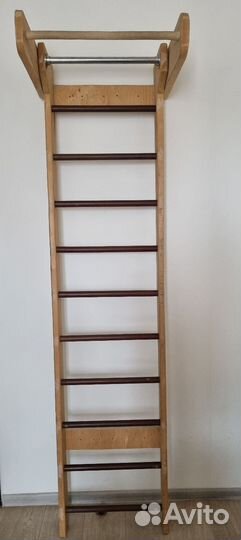 Шведская стенка с турником бу