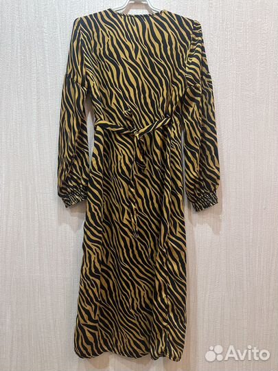 Платье с запахом