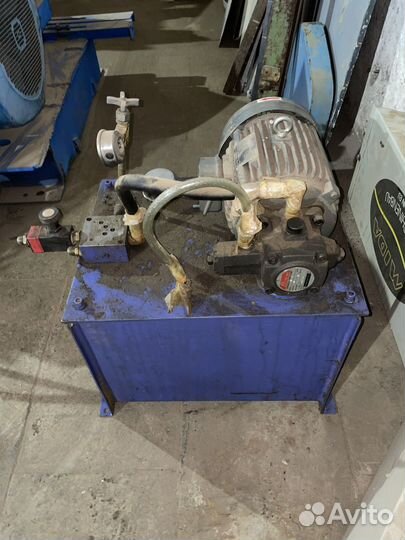 Гидростанция