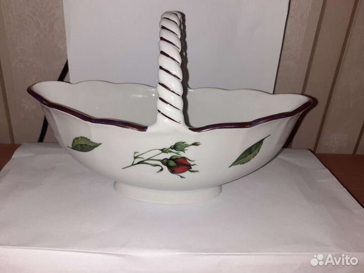 Конфетница, в подарочной коробке фарфор Вербилок