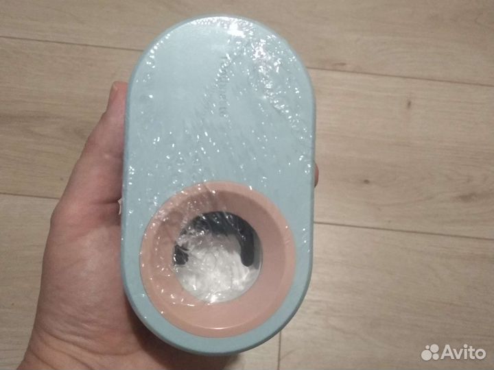 Дозатор для зубной пасты