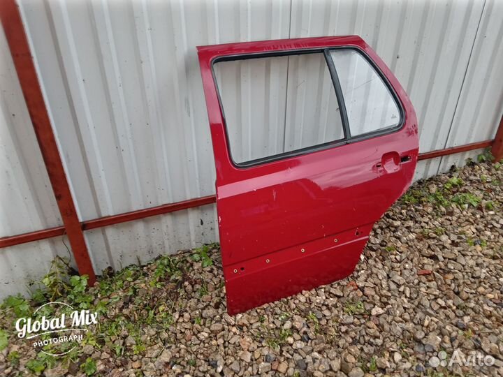 Дверь задняя Volkswagen Golf 3 / гольф 3