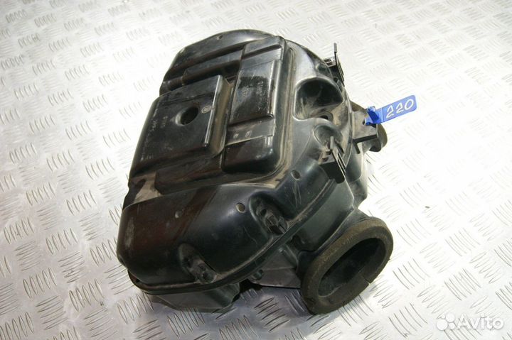 Корпус воздушного фильтра Suzuki GSX-R600