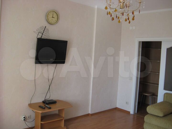 1-к. квартира, 42 м², 3/14 эт.