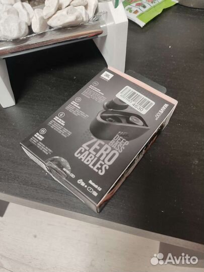 Беспроводные наушники jbl wave 100