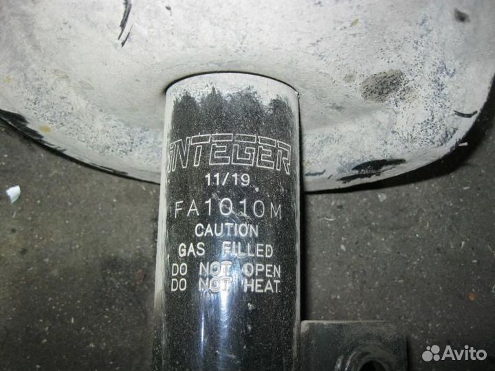 Амортизатор передний левый Citroen C4 LC NFU