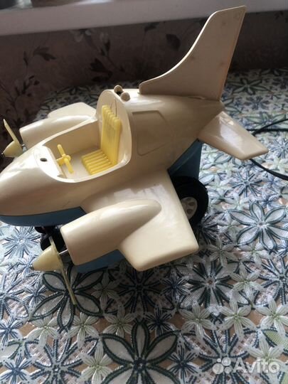 Детская игрушка самолет 90-х годов