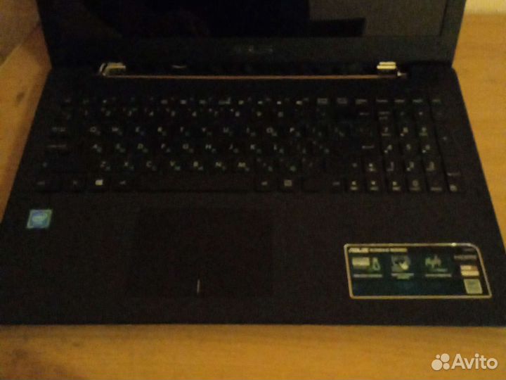 Ноутбук asus