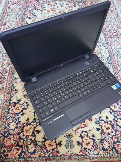 Ноутбук Fujitsu