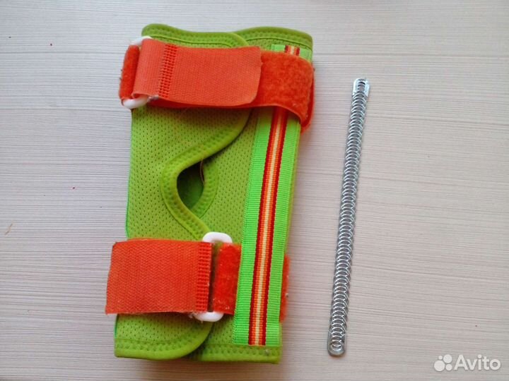 Тутор на коленный сустав детский