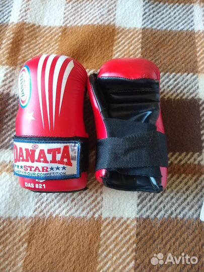 Форма для карате и экипировка