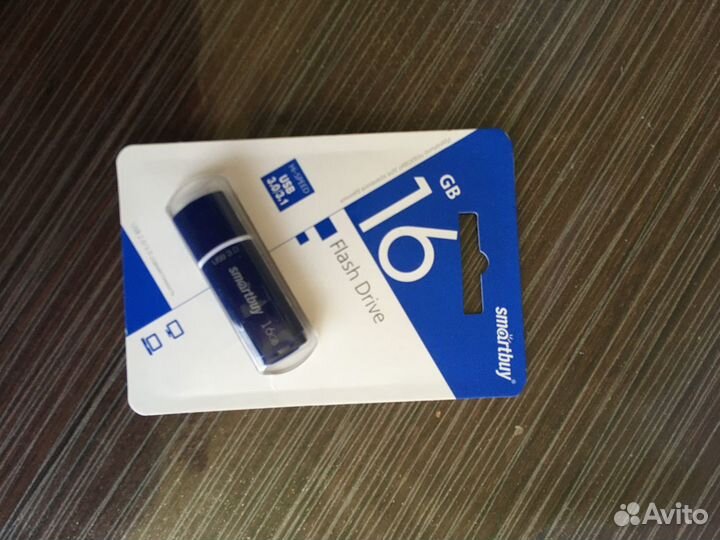 USB флешка 16 Гб