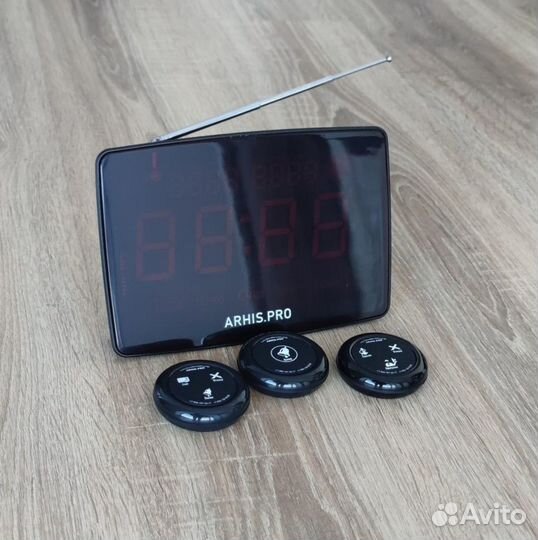 Влагозащищенная кнопка вызова официанта и табло