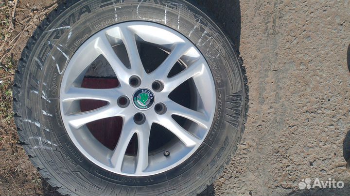 Зимние колеса r14для skoda комплект