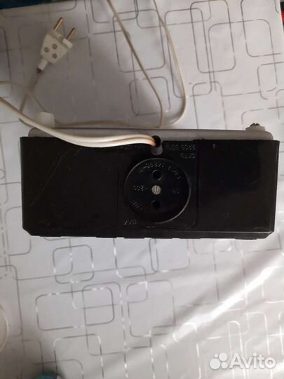 Стабилизатор напряжения