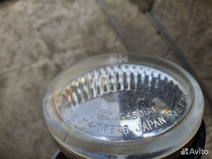 Продам туманки на субару форестер SH5 2шт