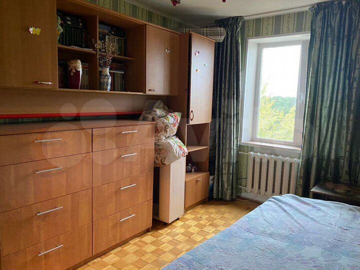 2-к. квартира, 48 м², 8/10 эт.