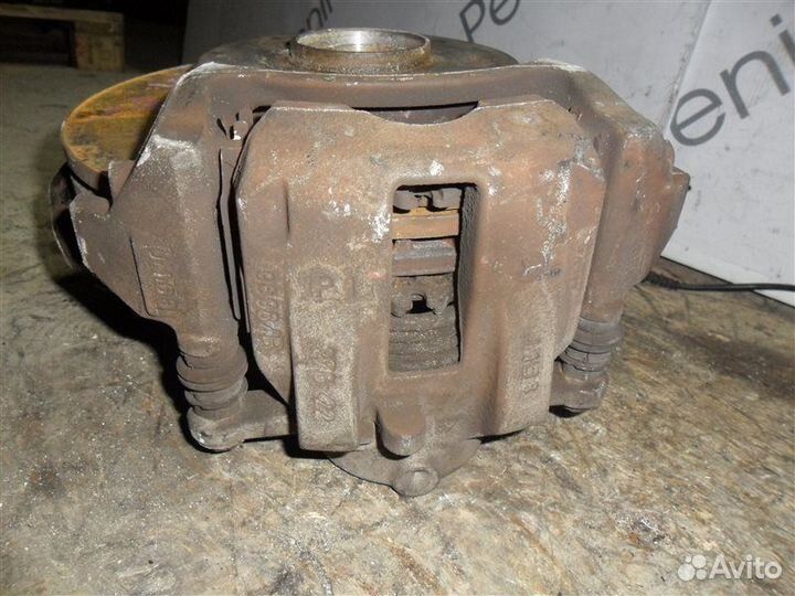 Ступица (кулак, цапфа) передняя левая