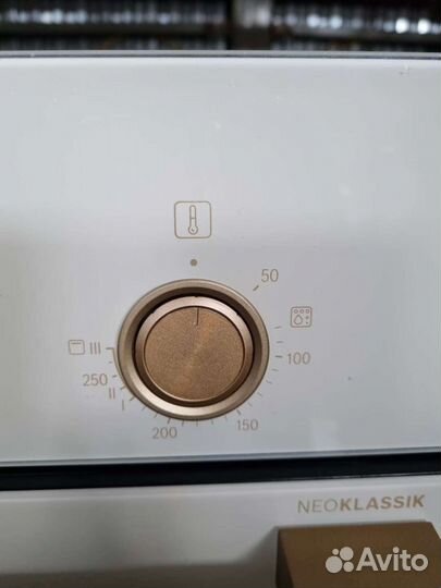 Электрический духовой шкаф Bosch hbjn17EW0R