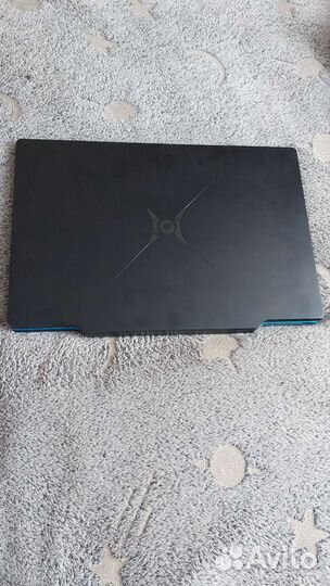 Honor hunter v700 i7 10750