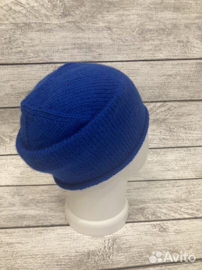 Вязаные женские шапки