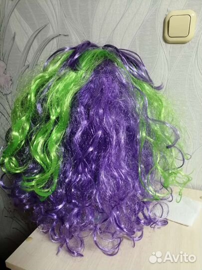 Парик для карнавала