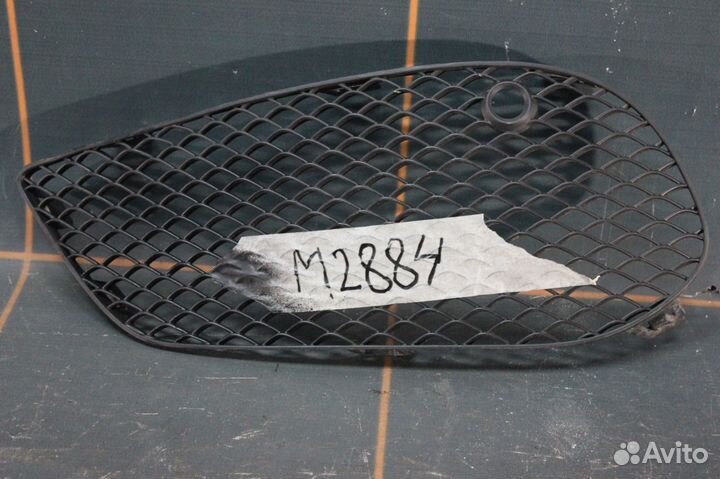 Решетка бампера - Mercedes-Benz C-Klasse W205