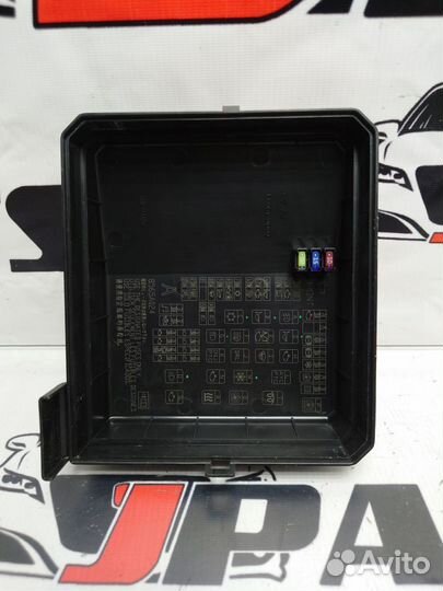 Крышка блока предохранителей Mitsubishi ASX I (201