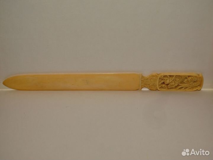 Нож для разрезания бумаги дракон кость старинный