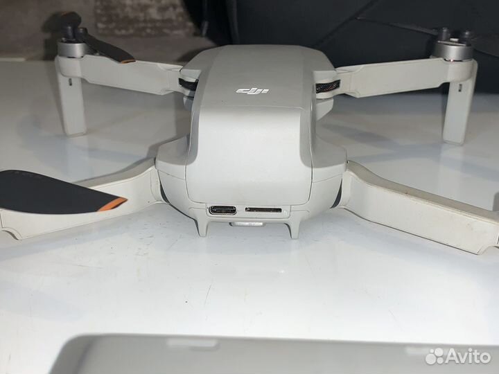Квадрокоптер dji mavic mini 2