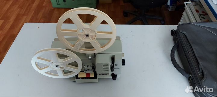Кинопроектор русь 8 мм