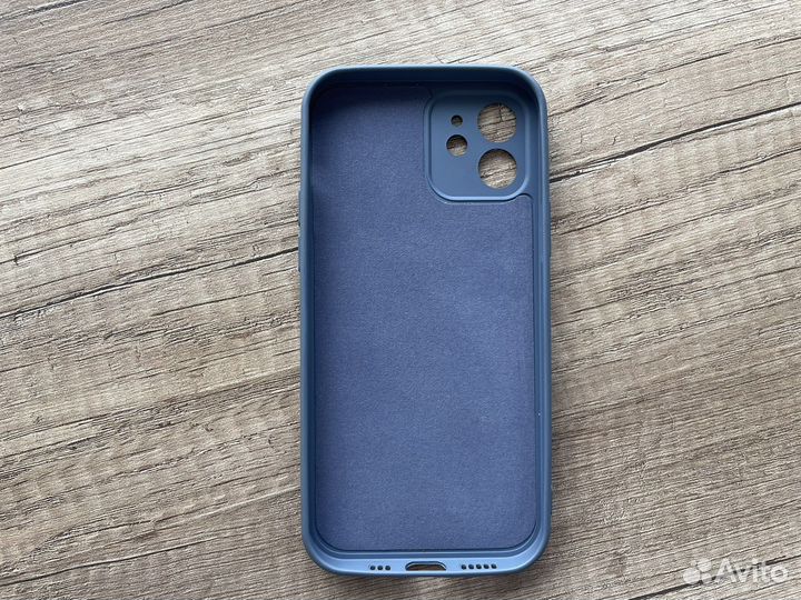 Чехол на iPhone 12