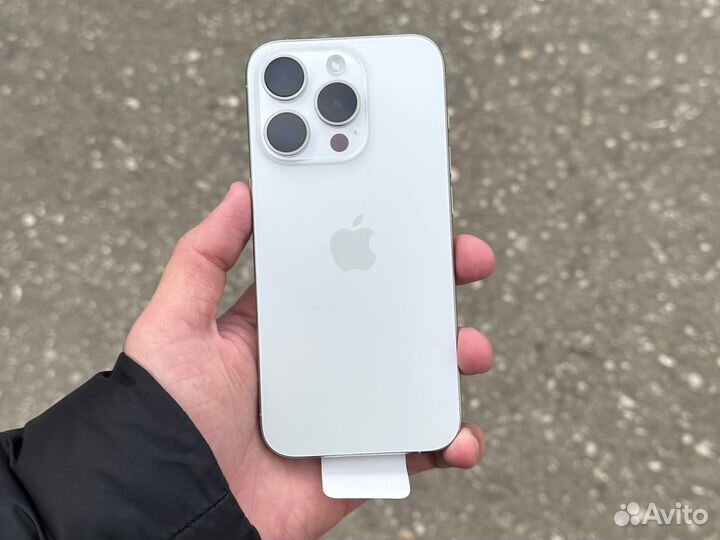 iPhone 15 Pro, 128 ГБ