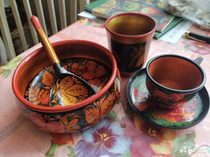 Посуда хохлома