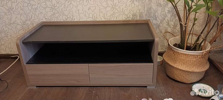 Тумба под тв