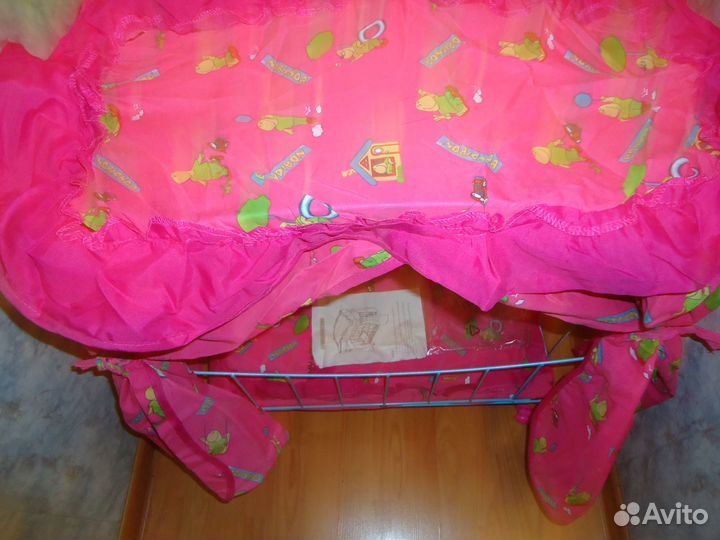 Кроватка кукольная с балдахином 