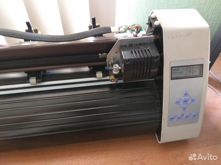 Режущий плоттер redsail rs720