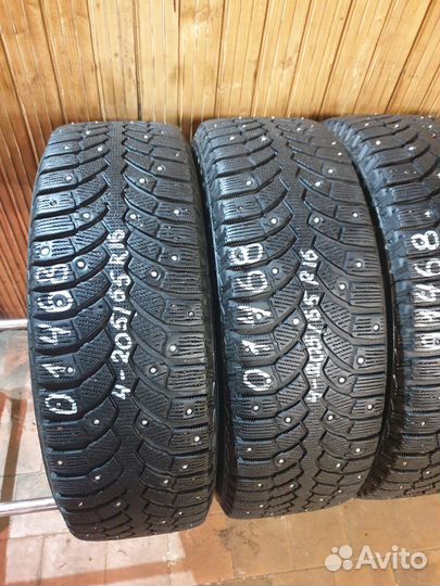 Bridgestone Blizzak Spike-01 205/65 R16 95T