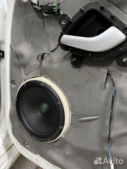 Продажа динамиков возможна установка