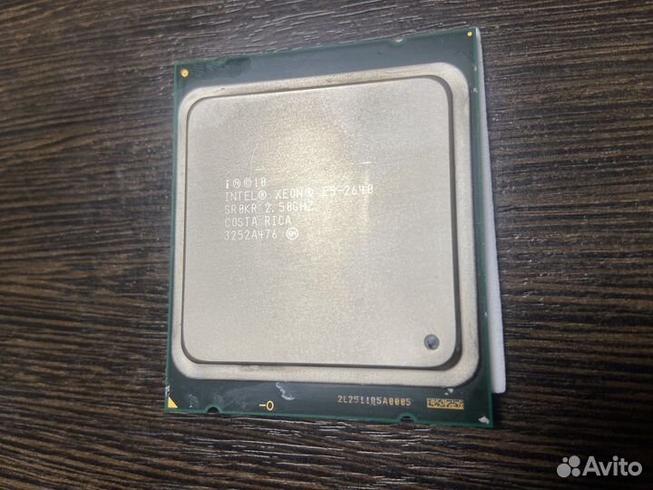 Процессор Intel Xeon E5-2640