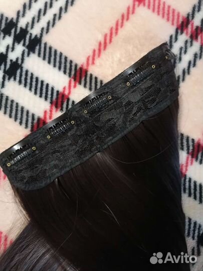 Волосы на трессах