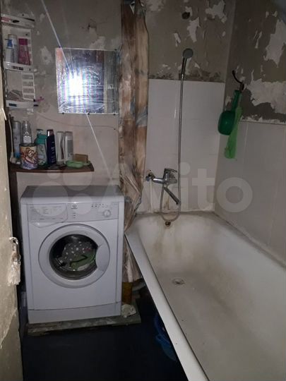 Комната 11 м² в 3-к., 1/2 эт.