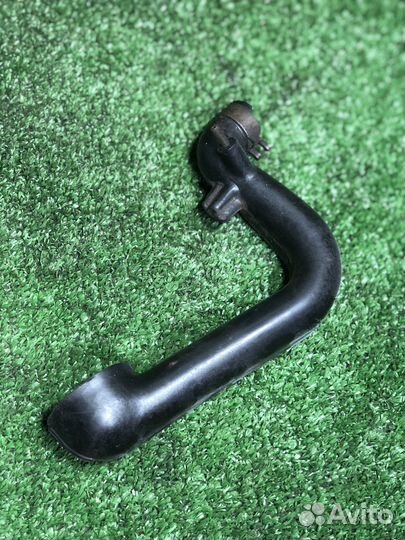 Патрубок вентиляции картера mercedes w124 m103