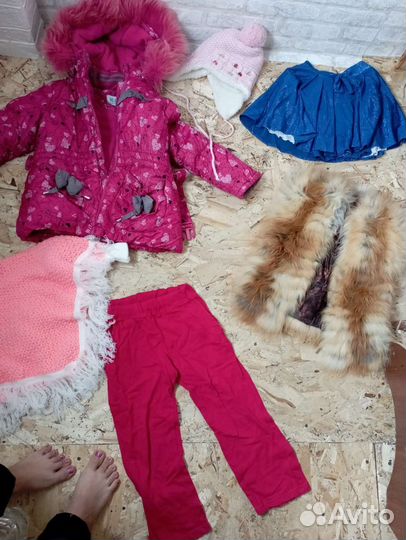 4 пакета одежды на девочку от 5 до 7 лет размер
