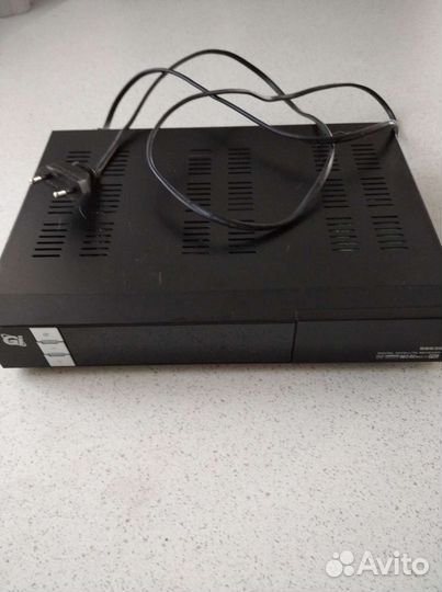 Многофункциональный спутниковый риверс